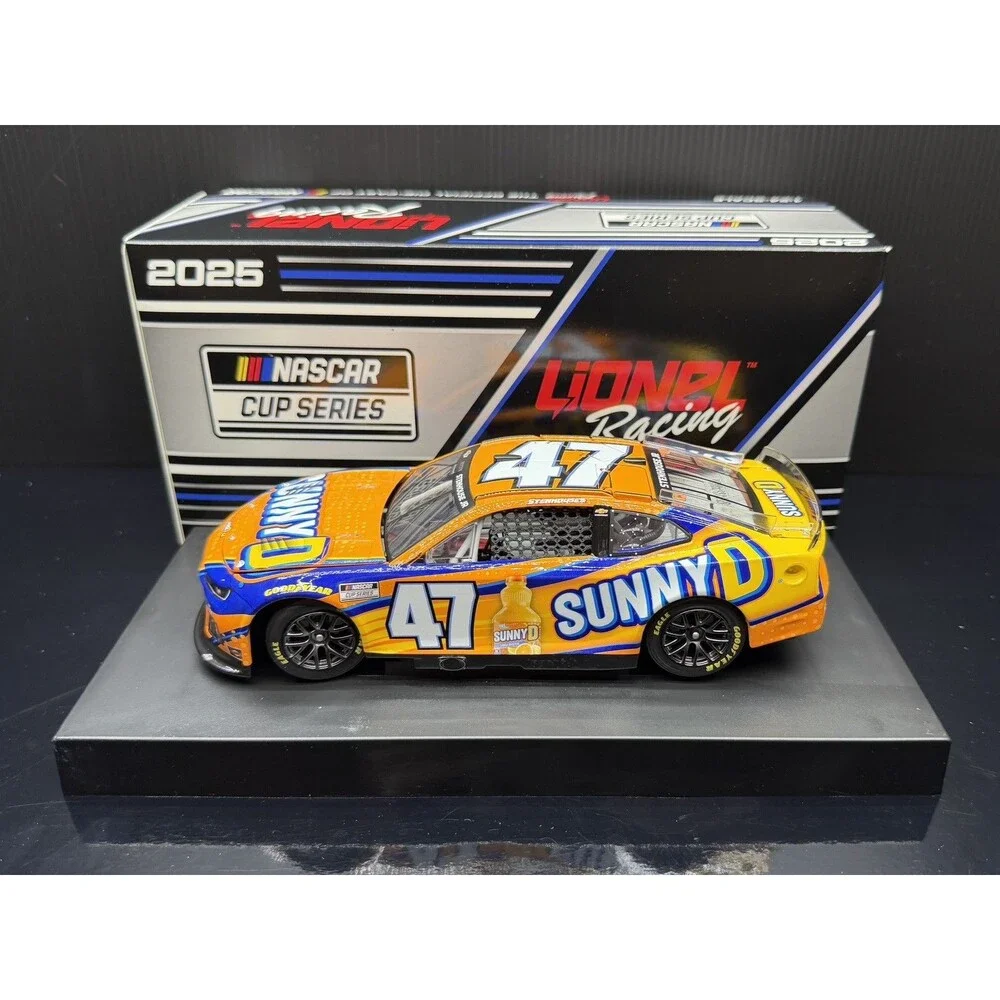 2025 Ricky Stenhouse Jr 1:24 #47 Sunny D nascar Diecast